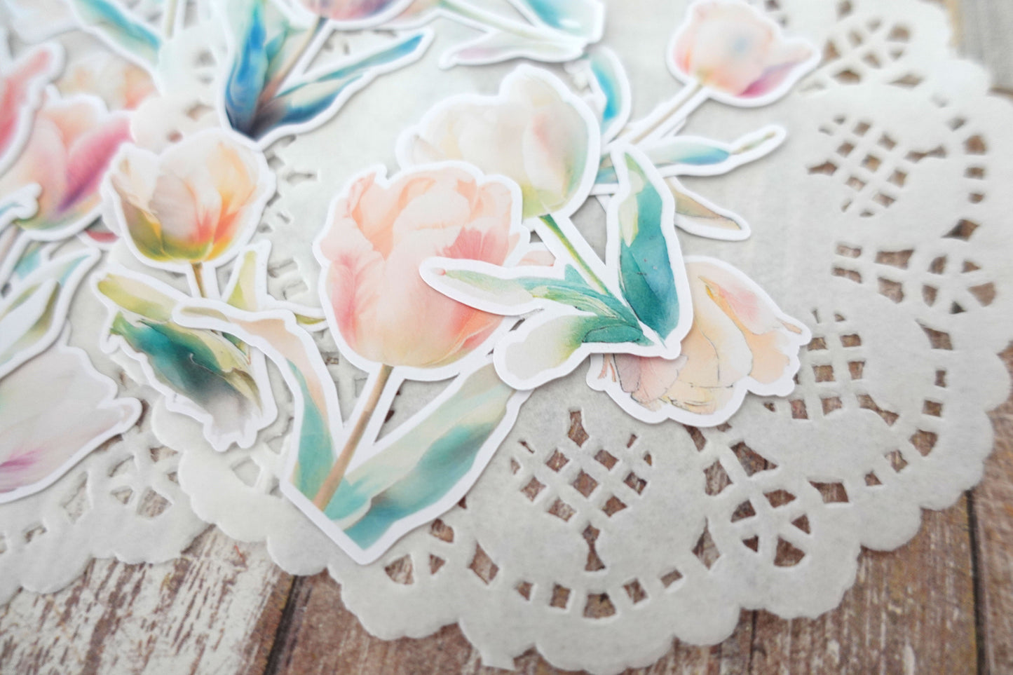 16 pieces Tulips Die Cut Stickers