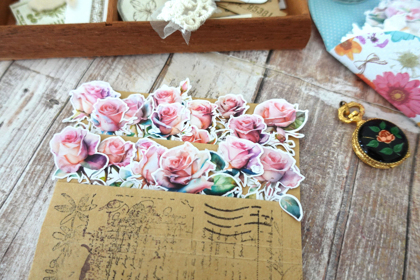 24 pieces Roses Die Cut Stickers